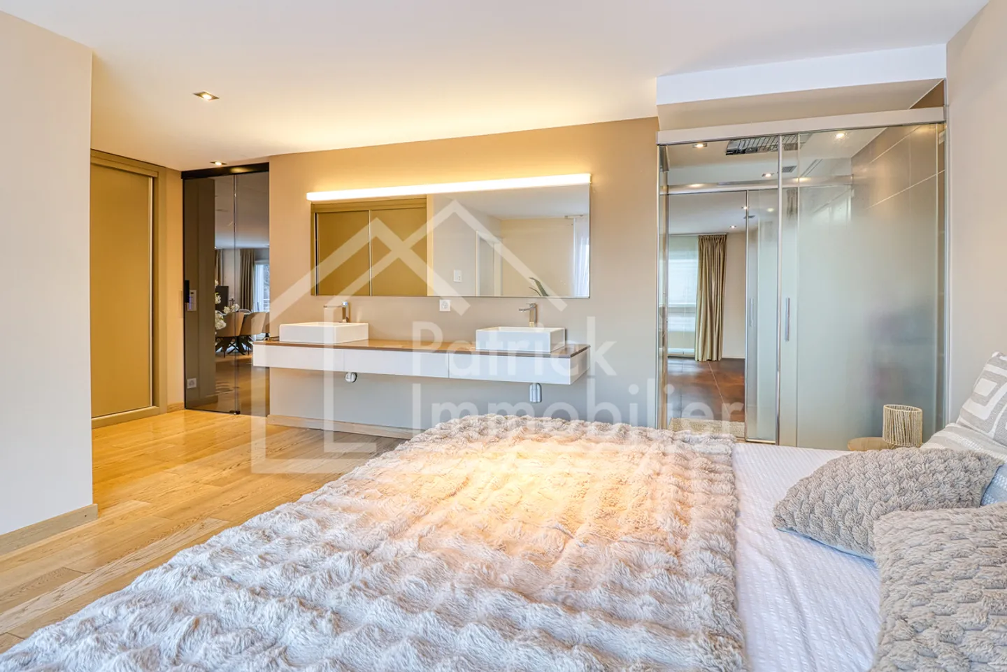 Magnificent penthouse of 165m2 in the heart of Aproz - Photo 10 of 12