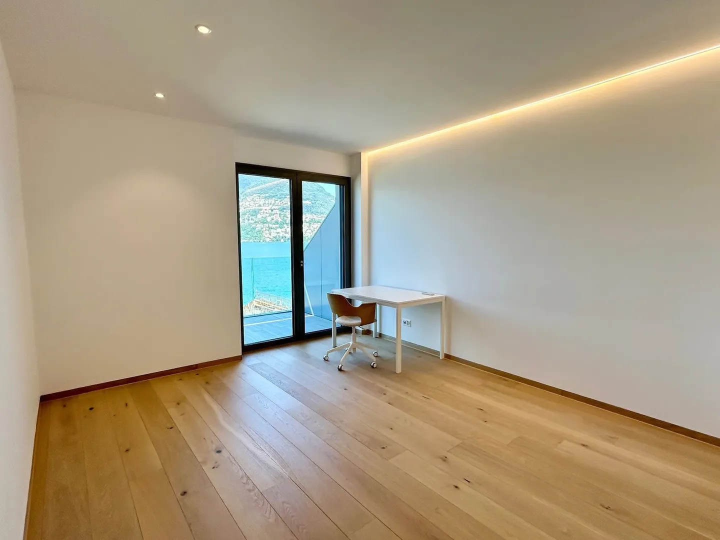 Luxuswohnung mit Seeblick - Foto 9 von 23