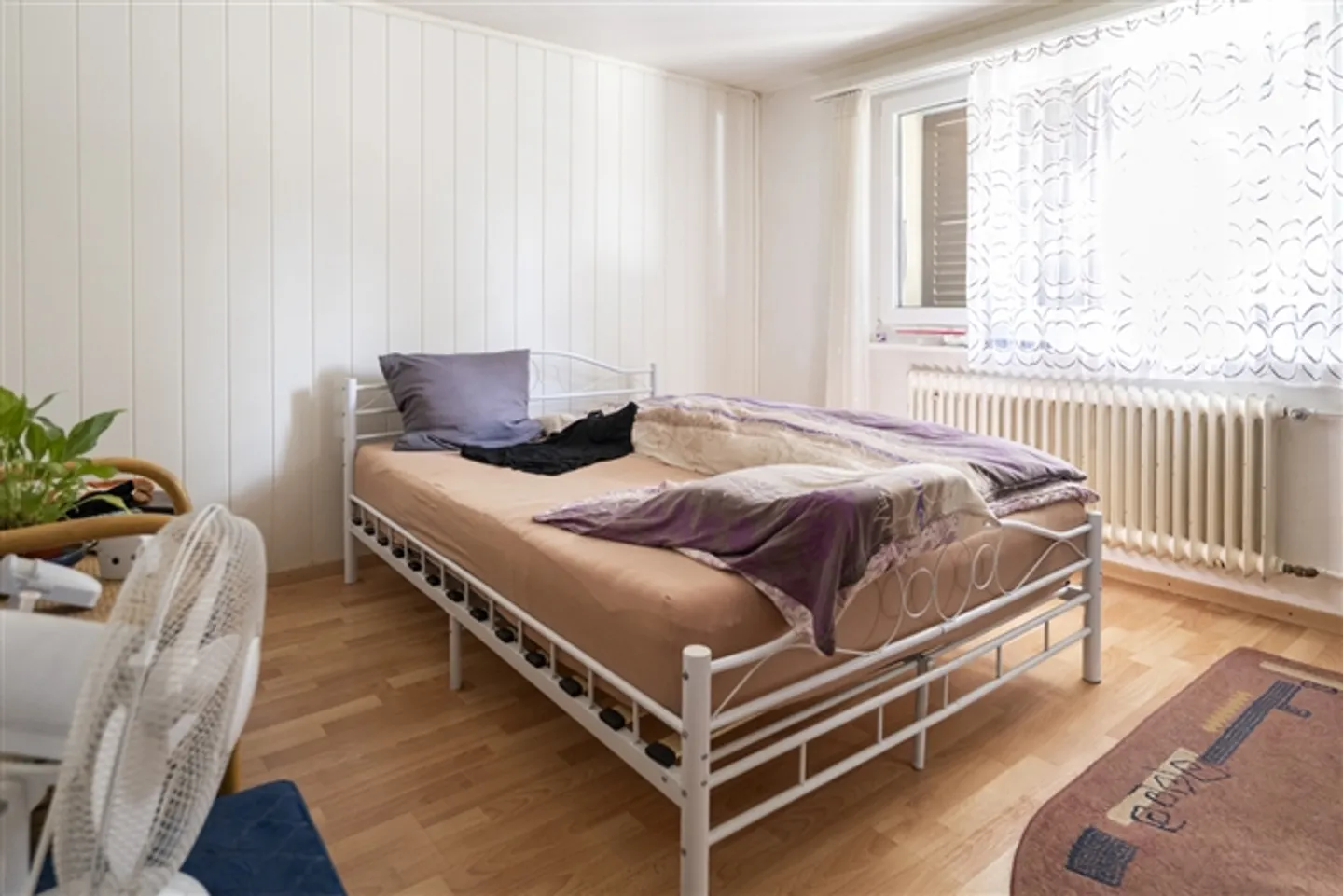 Plot of 2,446 m2, rental house and workshop building - Photo 9 of 13