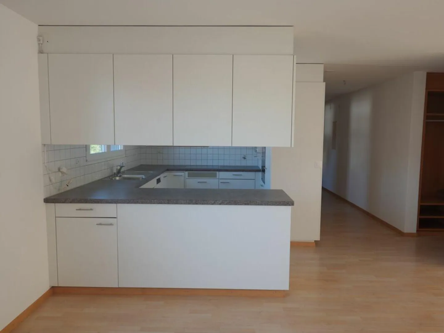 Bonheur de vivre à Eschikofen - Appartement 4.5 pièces avec beaucoup d'espace et de style - Photo 5 sur 10