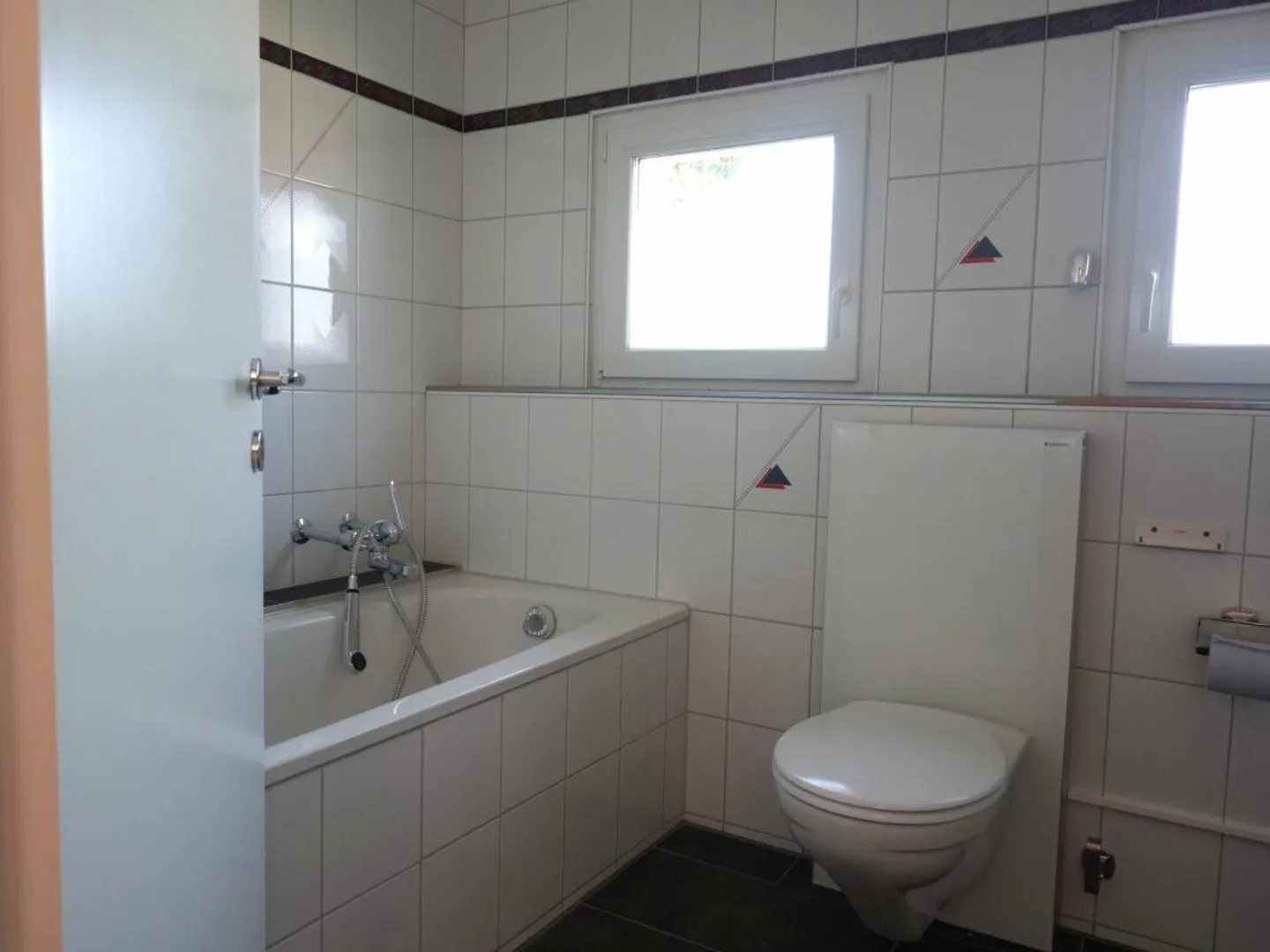 Bonheur de vivre à Eschikofen - Appartement 4.5 pièces avec beaucoup d'espace et de style - Photo 9 sur 10