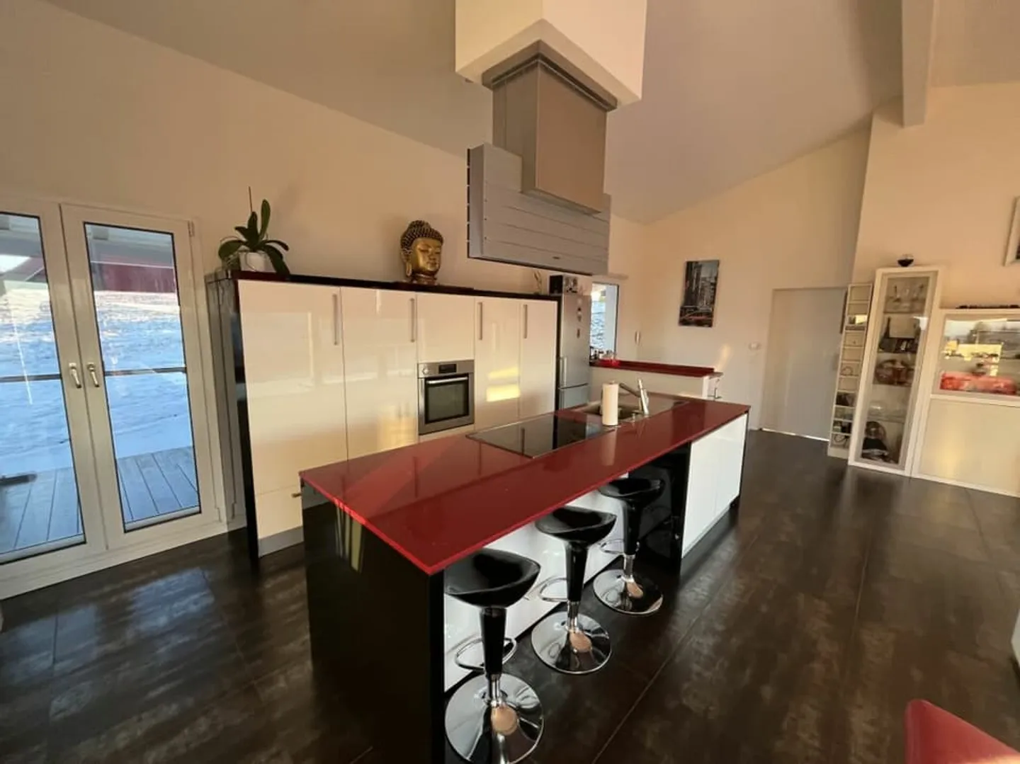 CON UNA VISTA PANORAMICA, SENZA AFFACCIO, IN UNA ZONA TRANQUILLA - Foto 8 di 13