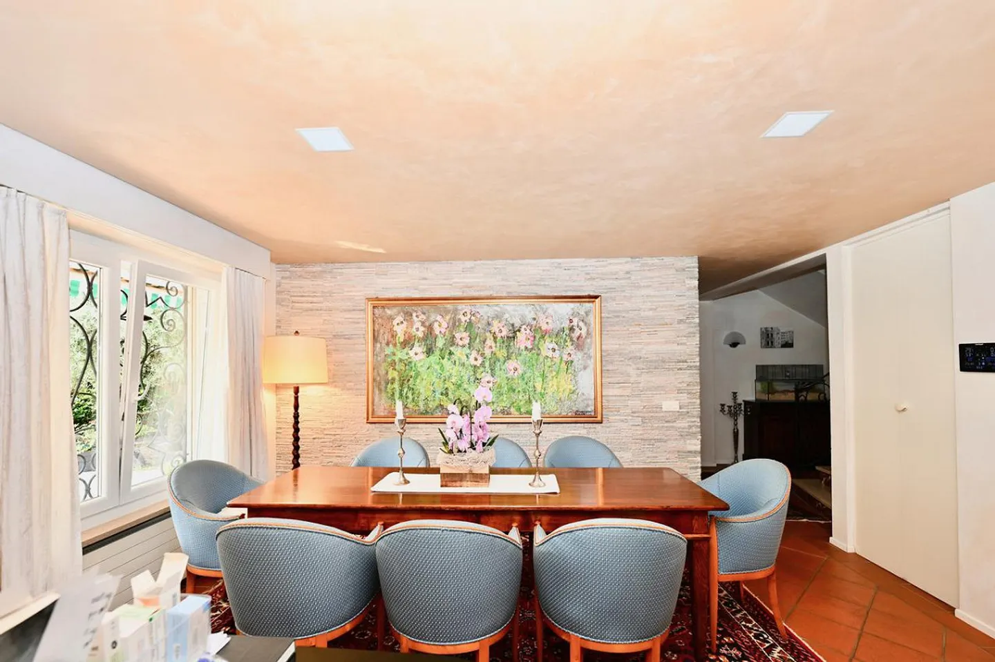 Elegant Villa with Stunning Pool and Lush Garden in Caslano - Photo 13 of 20