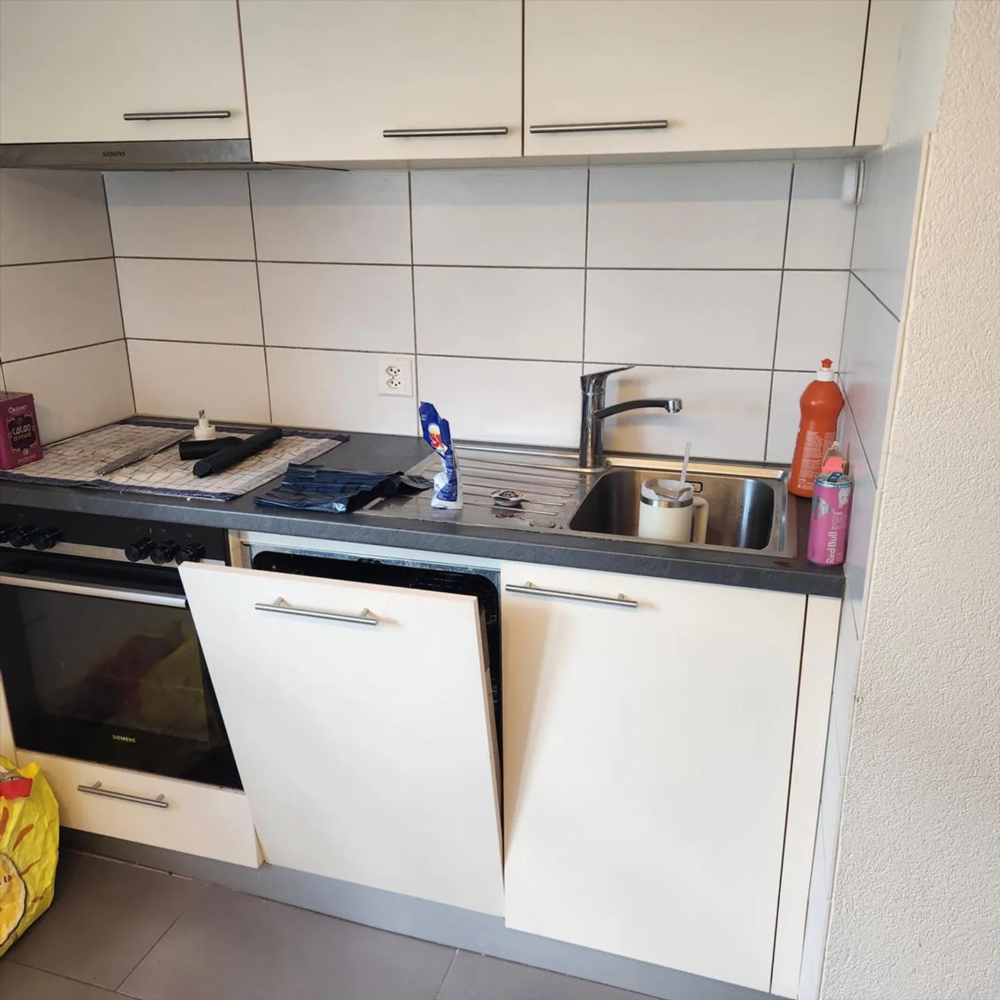 In affitto, appartamento di 3 locali al 2° piano - Foto 2 di 5