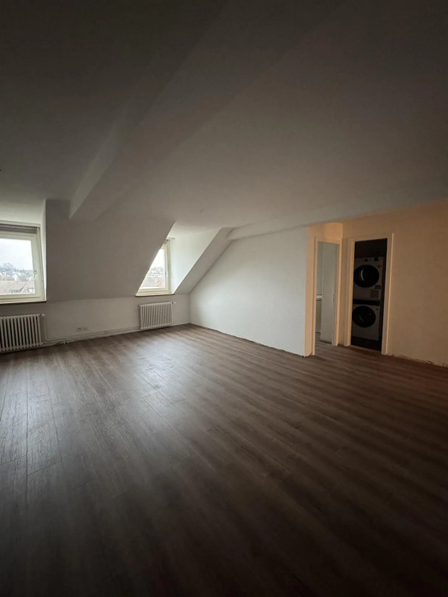 Wohnen im Herzen von Binningen - Foto 1 di 5