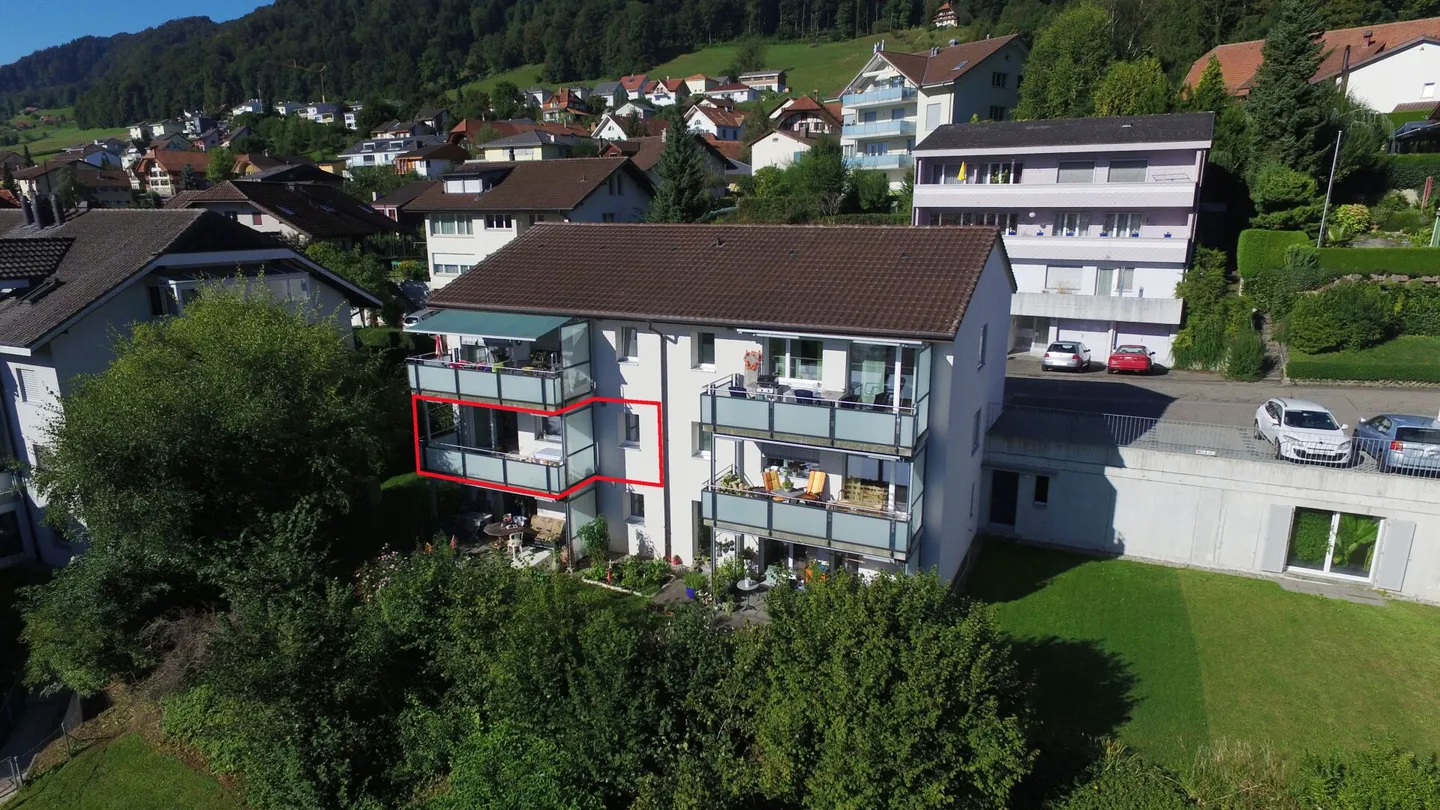 Appartement 3,5 pièces Rez-de-chaussée - Photo 1 sur 10