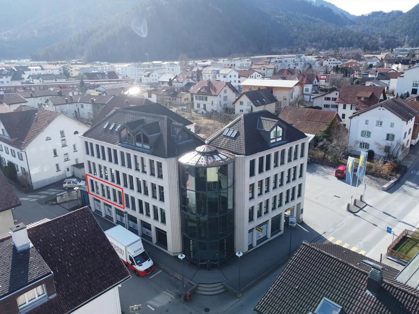 Geräumiges Büro in Bonaduz - Foto 1 von 12
