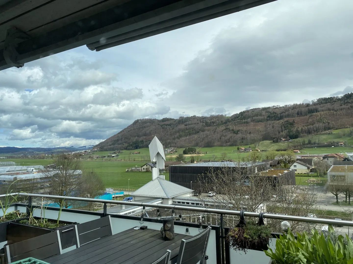 Appartement 3,5 pièces Rez-de-chaussée - Photo 9 sur 10