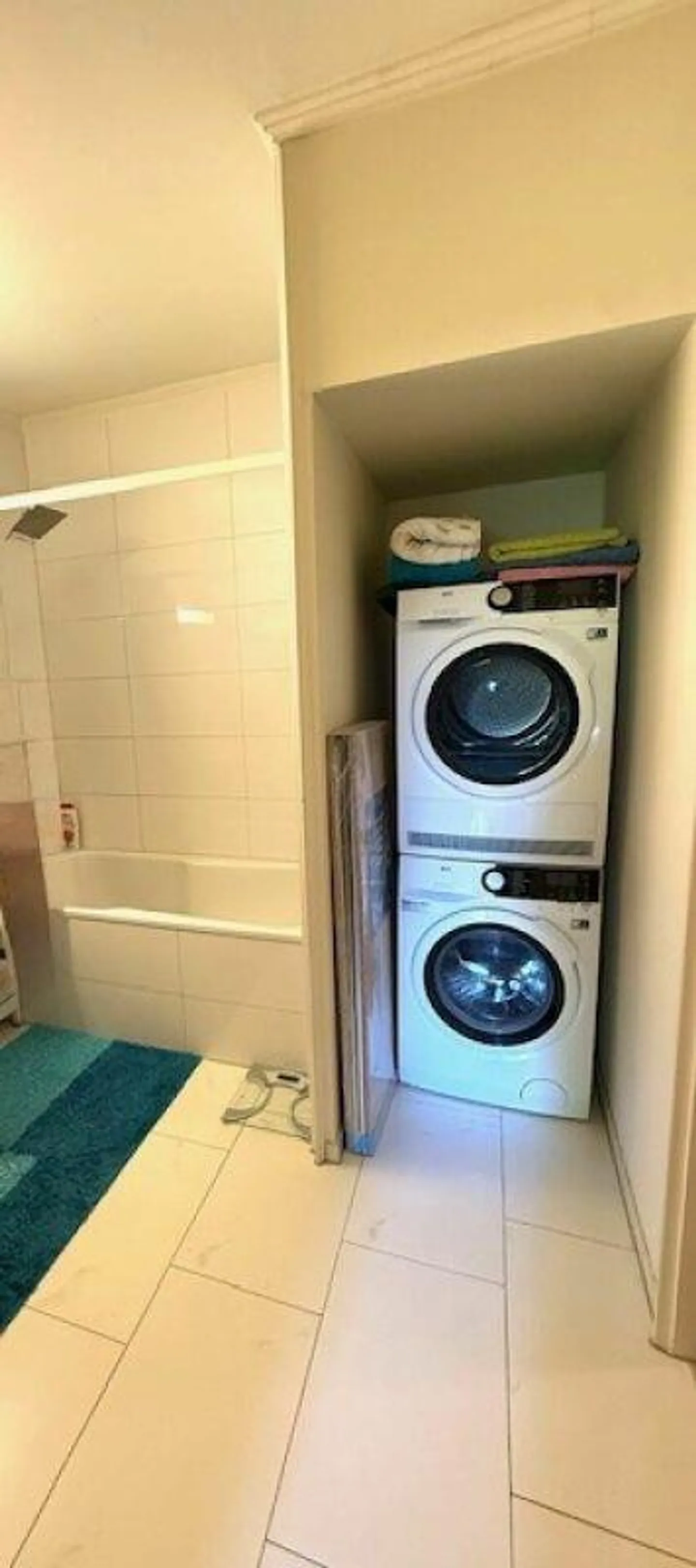 Appartamento duplex di 3 1/2 stanze nel parco del castello - Foto 6 di 15