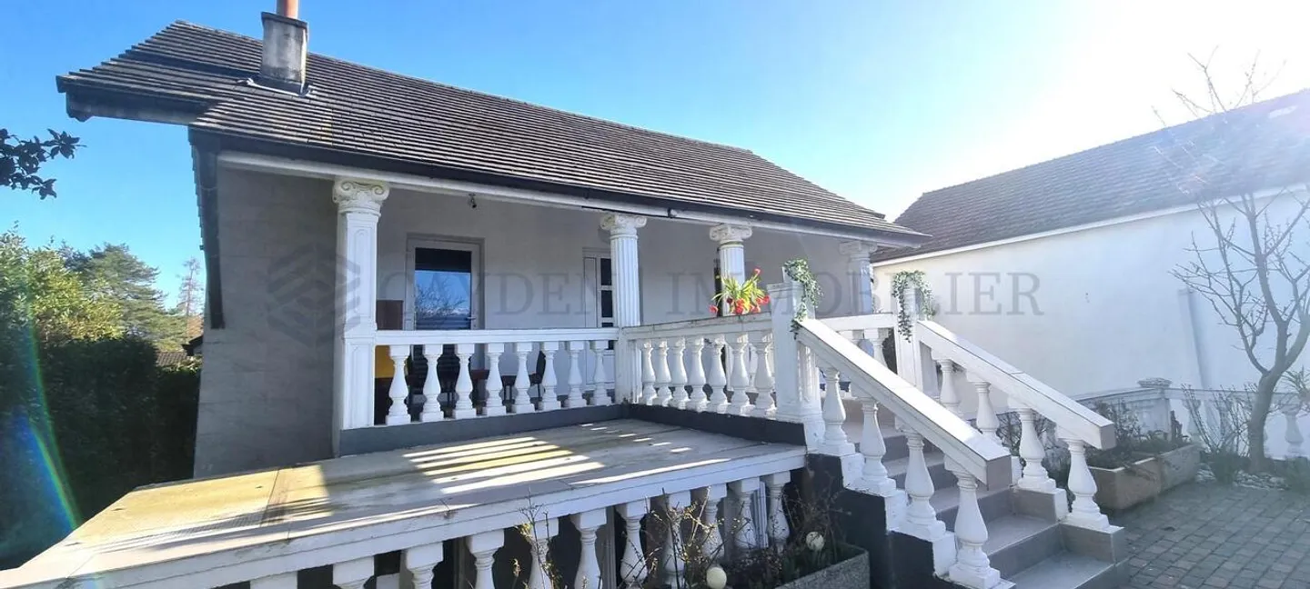 Immeuble de rapport avec jardin - Photo 3 sur 10