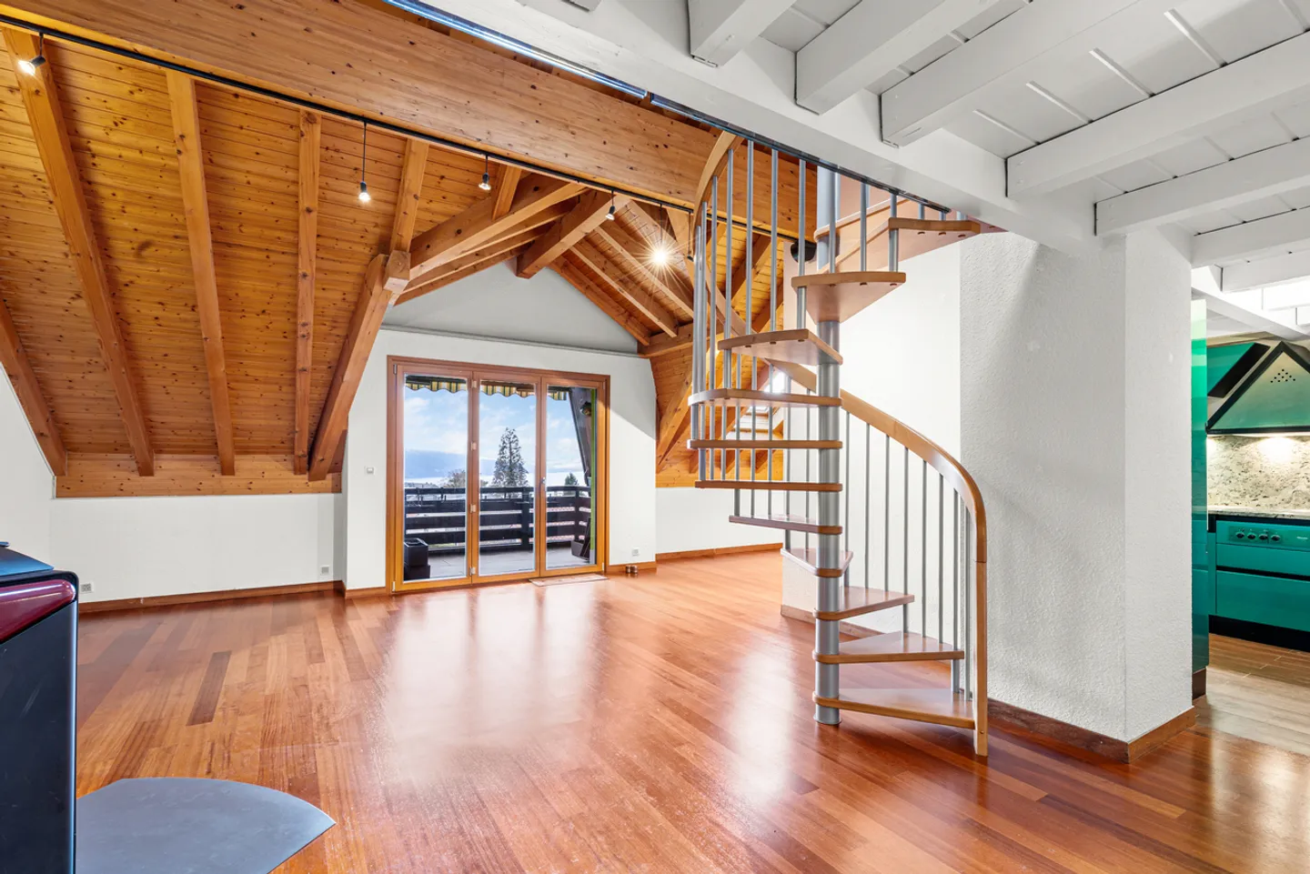 Exceptional duplex with panoramic view of Lake Geneva - Photo 2 of 10