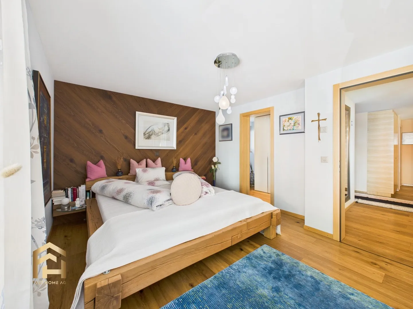 Renovated 4.5-room duplex penthouse with 156m², balcony and mountain view - Photo 6 of 13