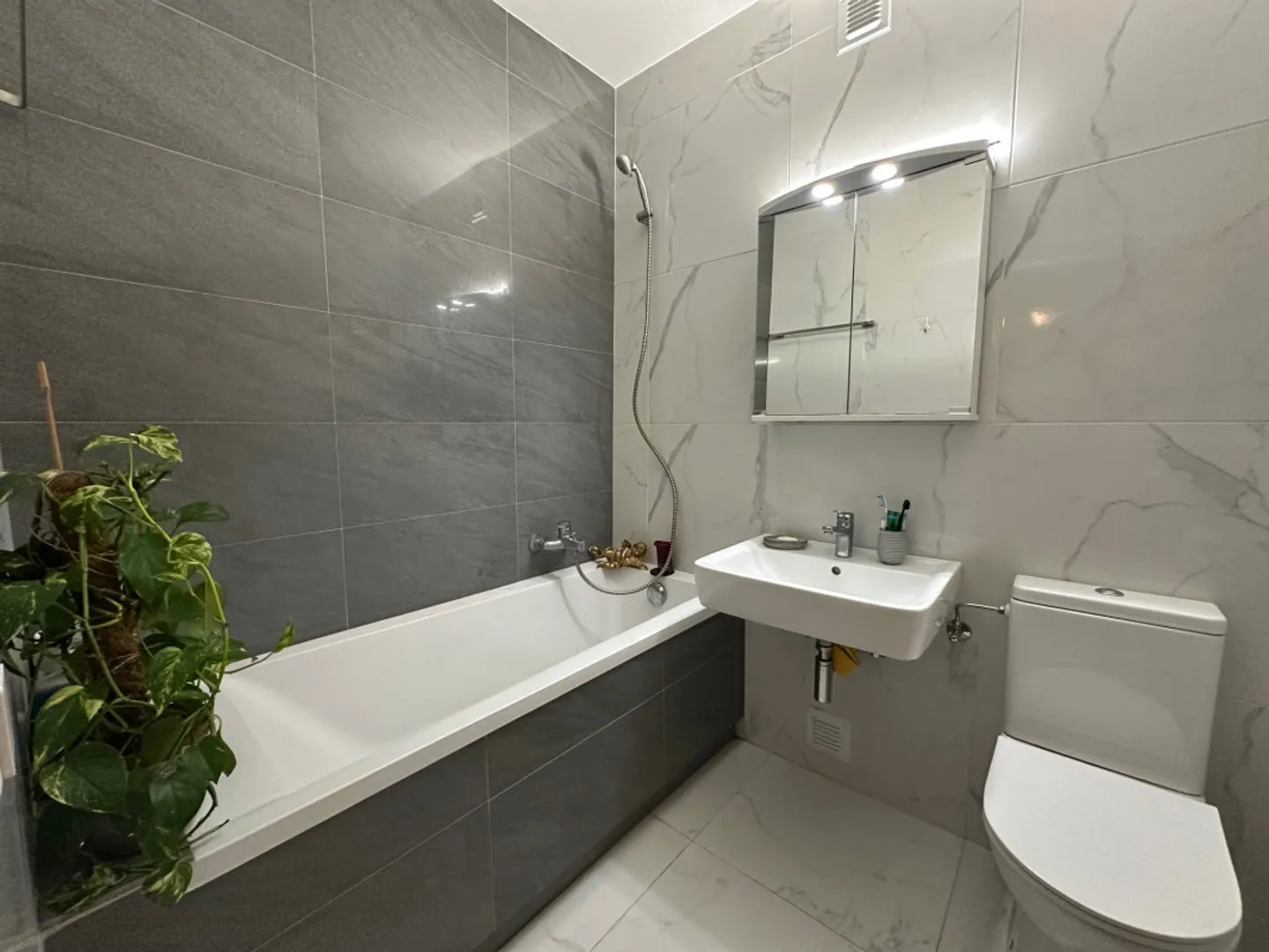 Furnished room, cozy and comfortable - Photo 4 of 4