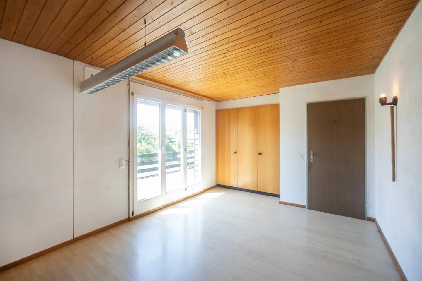 Vivre à la lisière du village : Maison individuelle de 5,5 pièces directement adjacente à la zone agricole - Photo 15 sur 23