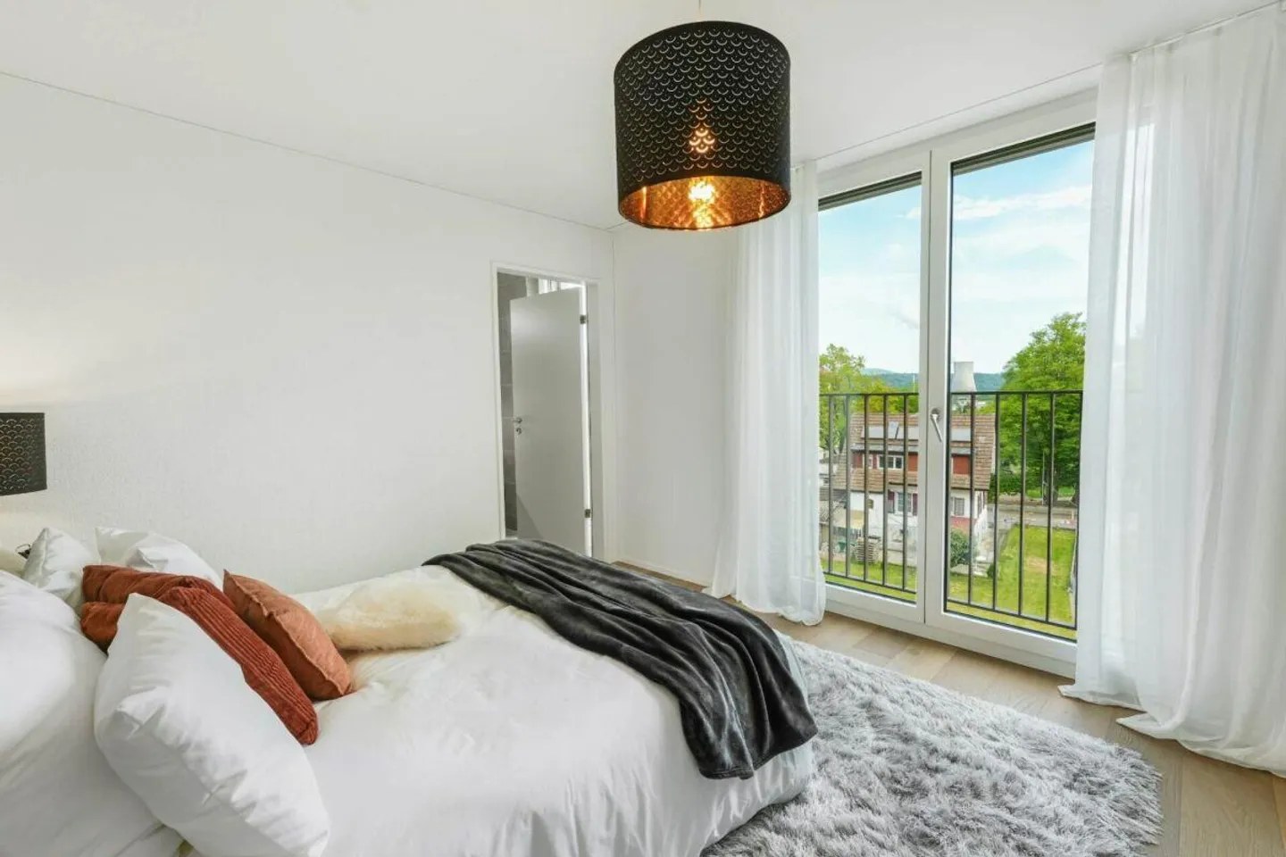 Spacious 3.5-room penthouse apartment - 85% sold! - Photo 3 of 9