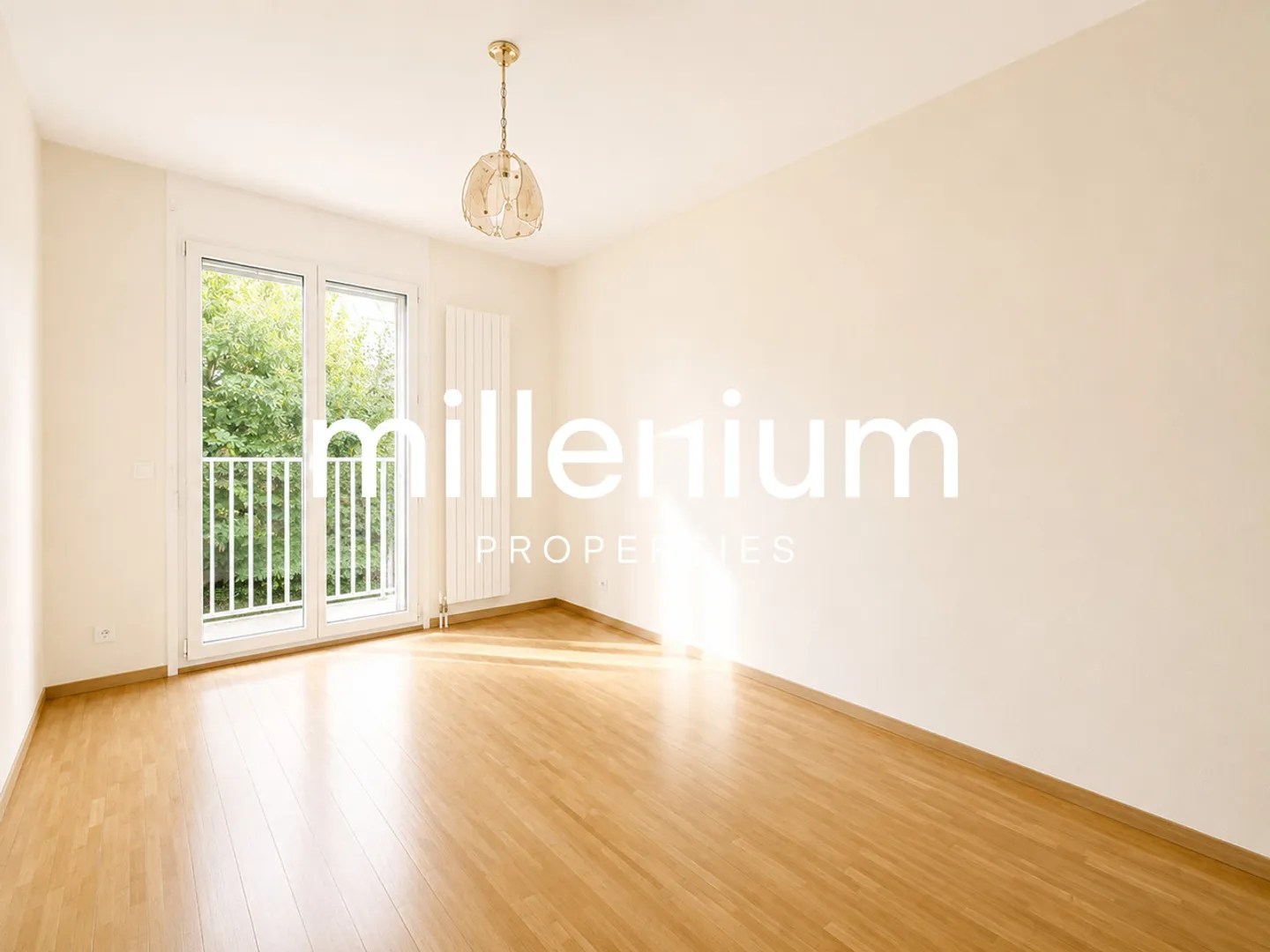Appartement familial avec balcons au cœur de Bernex - Foto 3 von 7