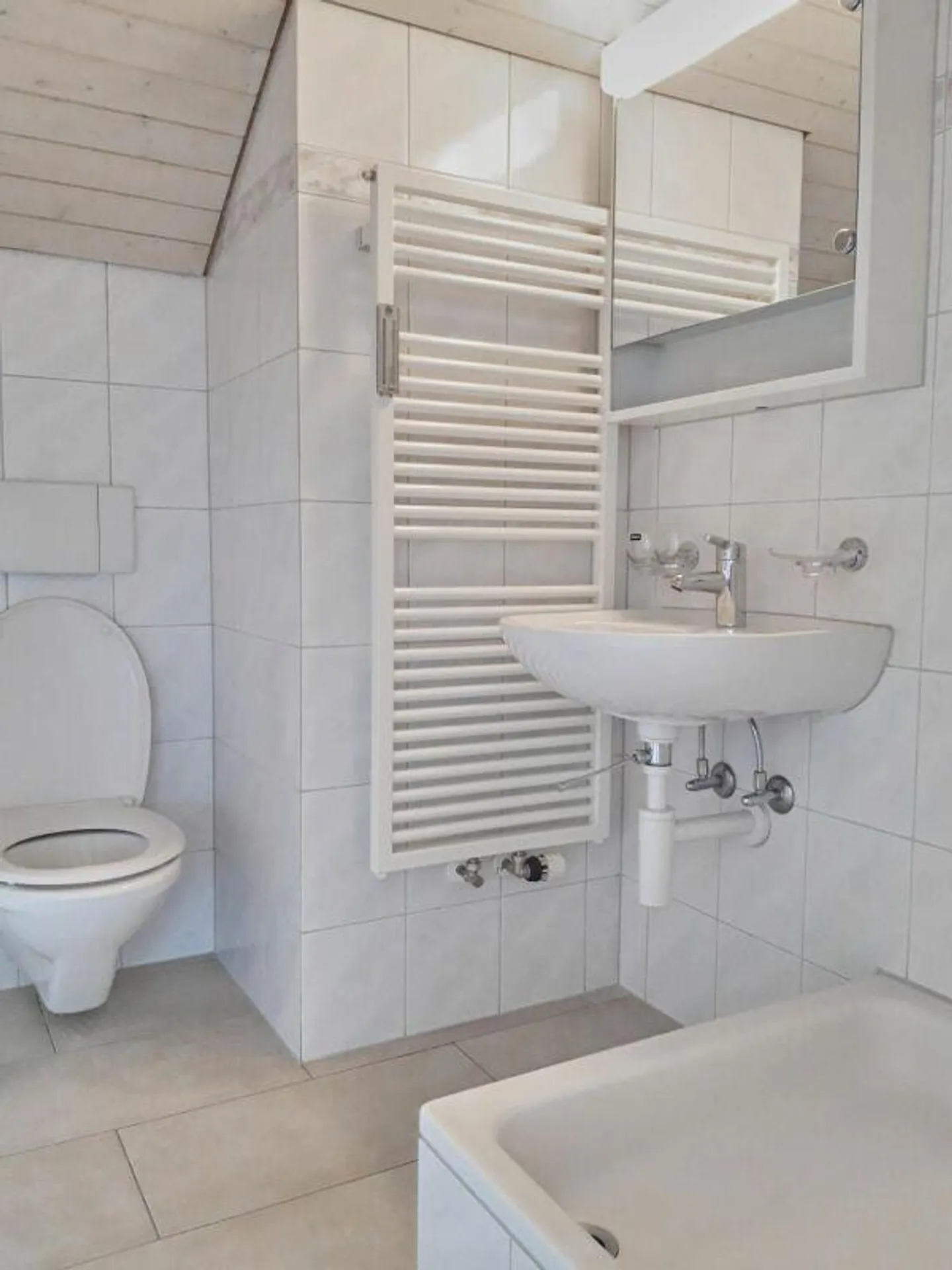 Appartement sous les combles confortable au cœur de Kreuzlingen ! - Photo 6 sur 6