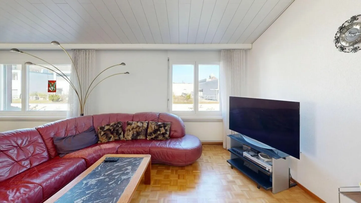 Helle 4.5-Zimmer-Wohnung mit Terrasse - Foto 3 von 31