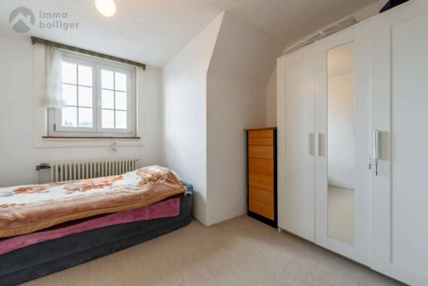 Spacious Living Paradise in the Heart of Reiden - Photo 7 of 14