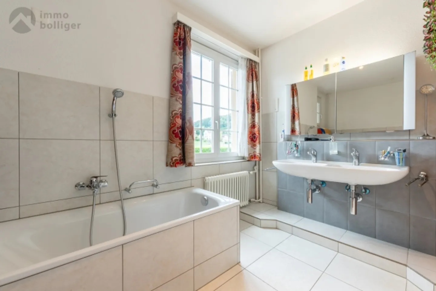 Spacious Living Paradise in the Heart of Reiden - Photo 9 of 14