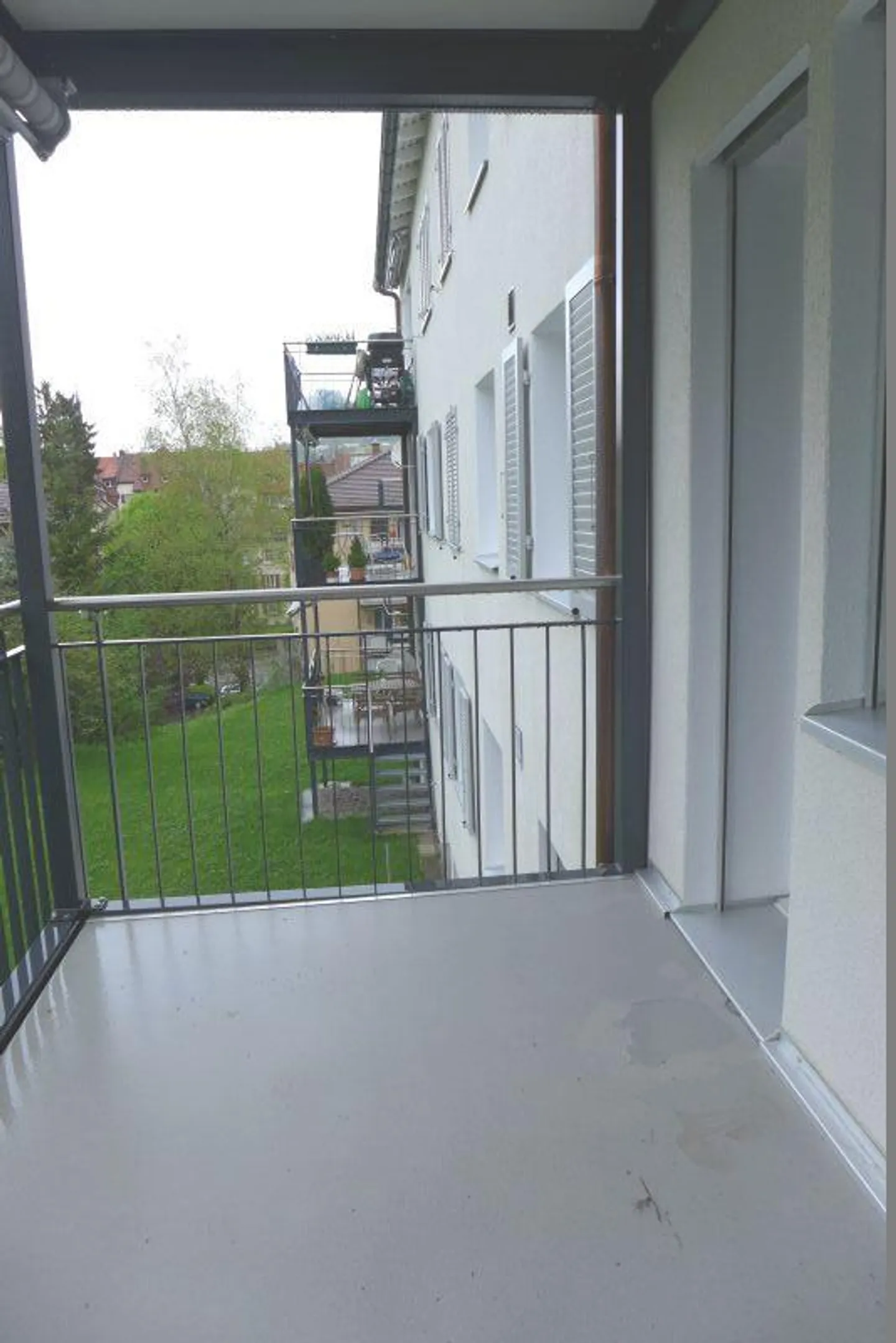 Charming single apartment with balcony and practical room layout - Photo 9 of 10