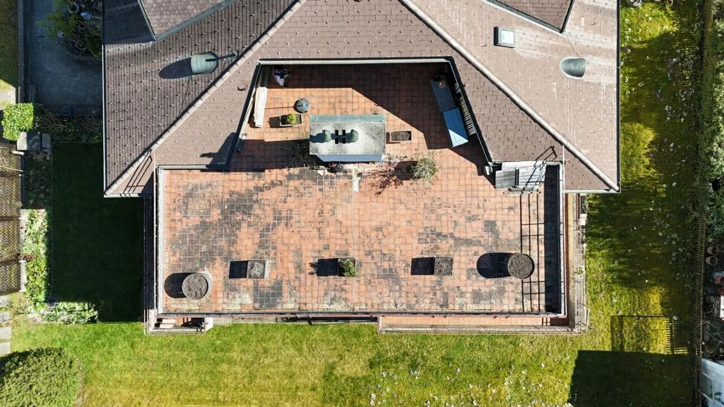 Helle 4.5-Zimmer-Wohnung mit Terrasse - Foto 27 von 31