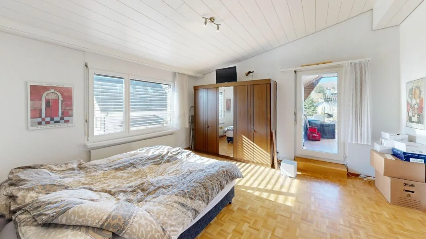Helle 4.5-Zimmer-Wohnung mit Terrasse - Foto 13 von 31