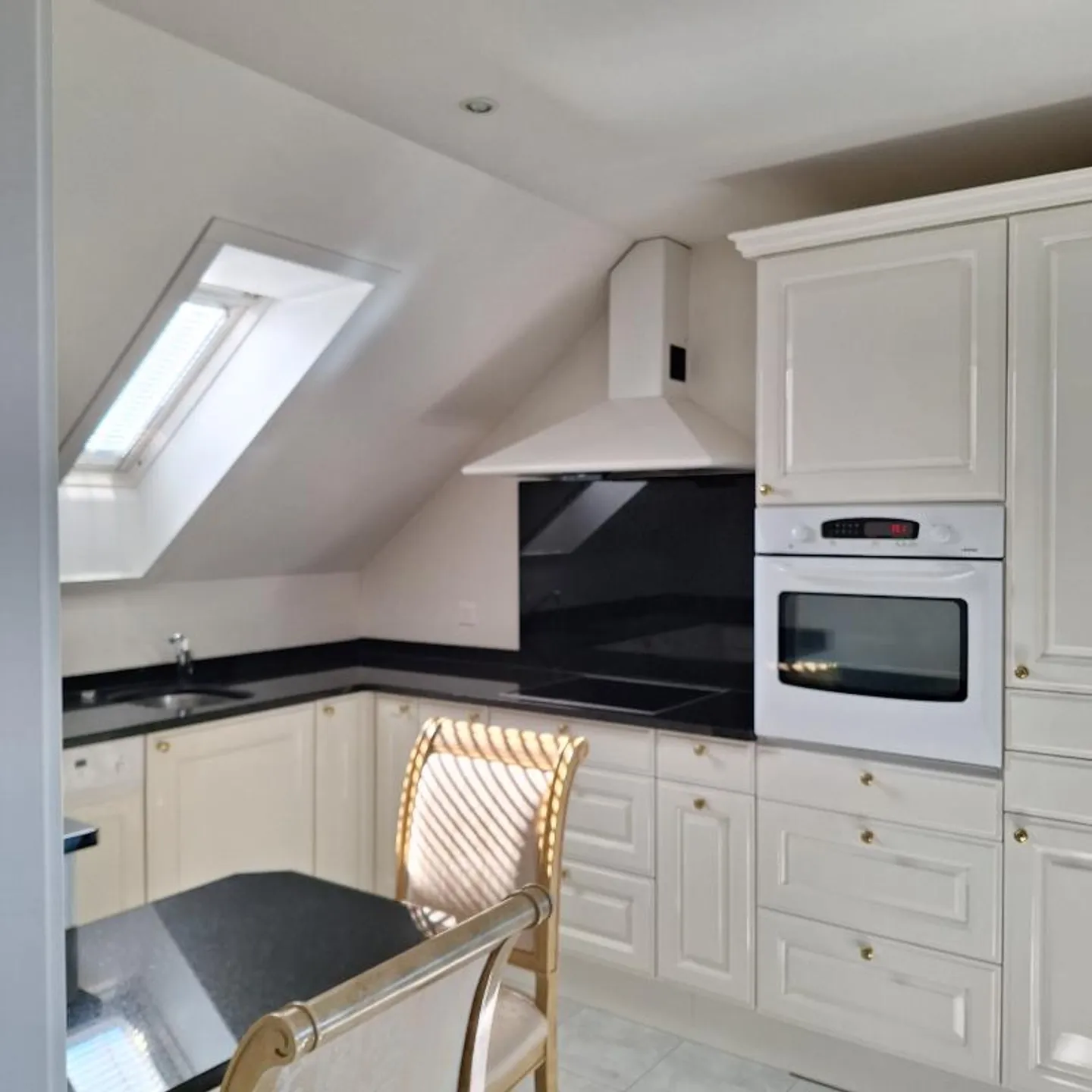 5.5 Room Maisonette - Photo 2 of 5