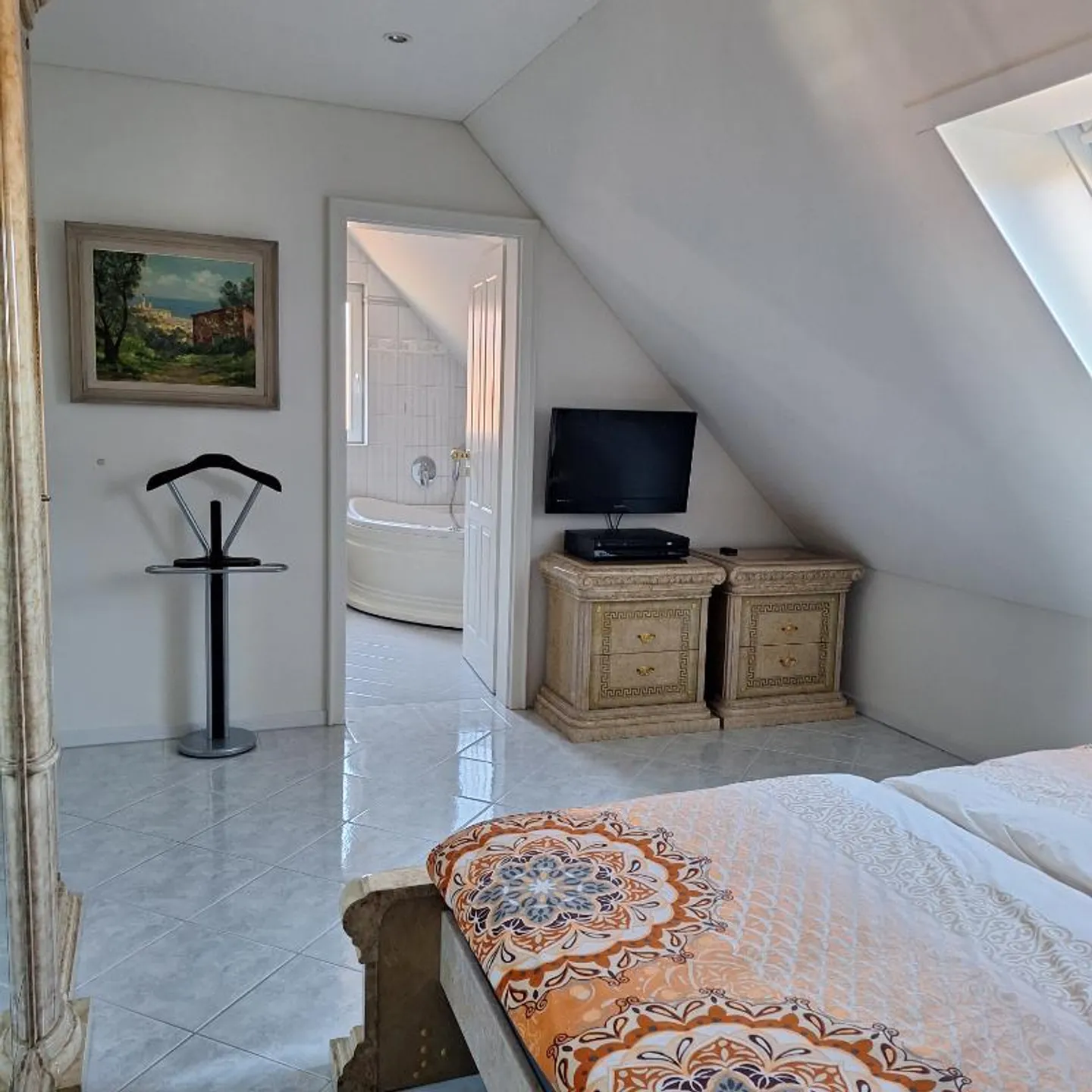 5.5 Room Maisonette - Photo 4 of 5