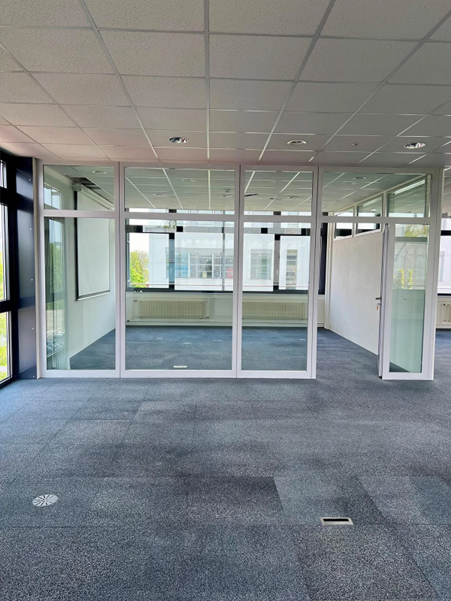Bright Working Environment in Business Park Bern - Photo 7 of 8