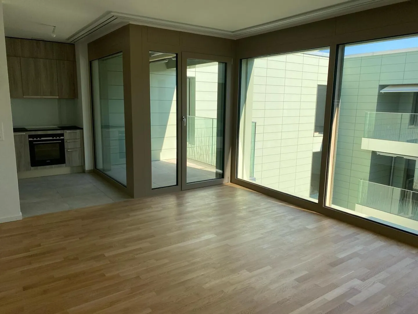 Studio on the 3rd and last floor - Rental contract from 01.09.2026 to 30.06.2027 - Photo 5 of 7