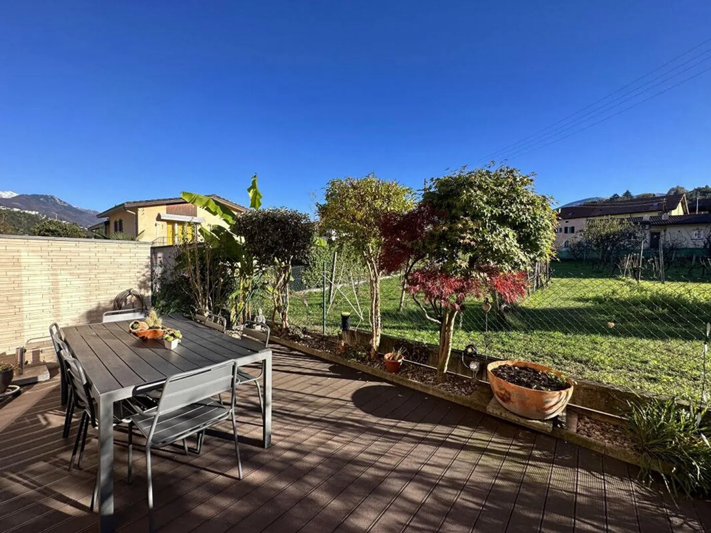 Single-family house with 5.5 rooms and garden in a central and quiet area - Photo 12 of 13