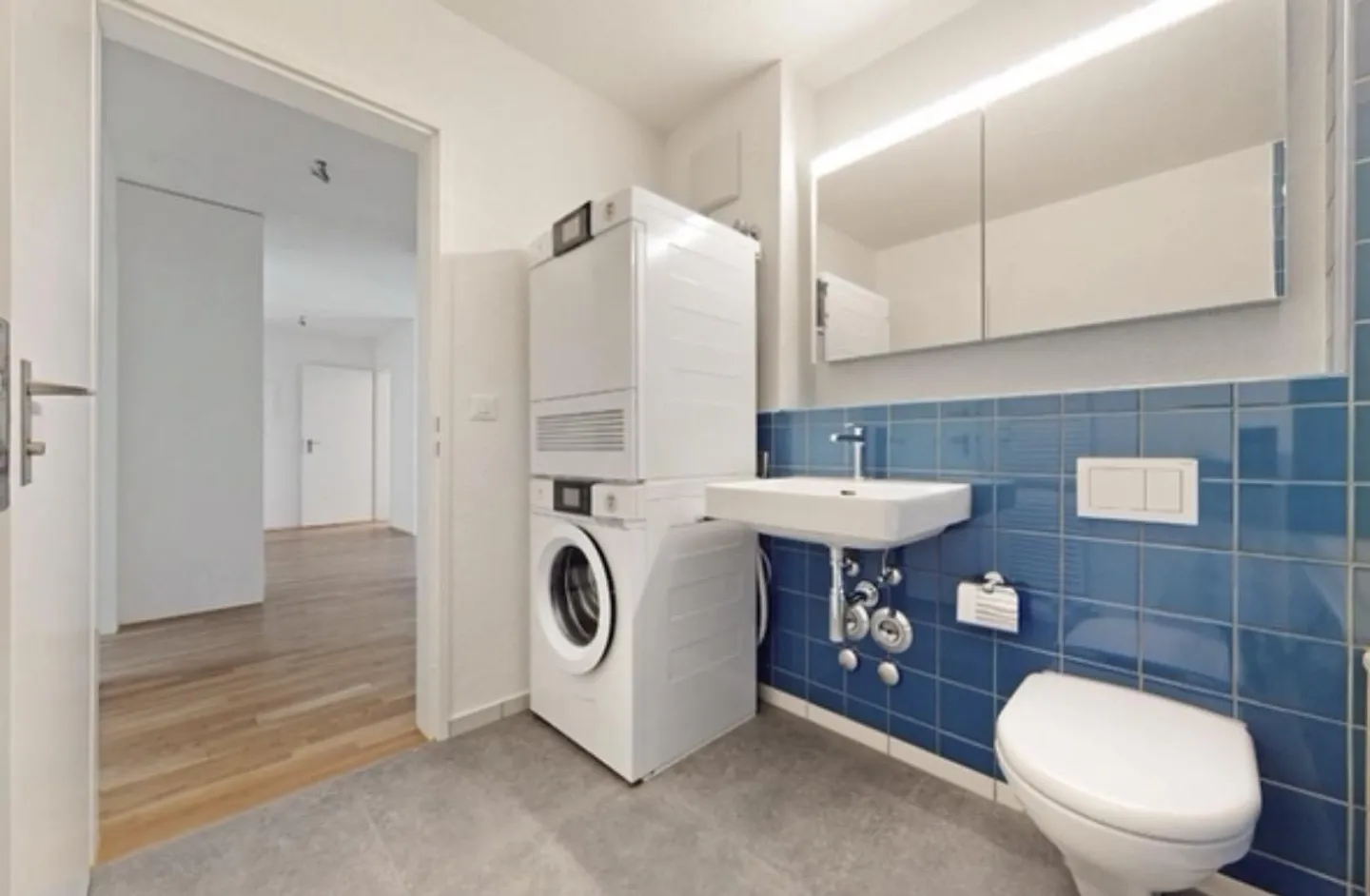 Looking for a new tenant! 4.5-room apartment - Photo 4 of 11