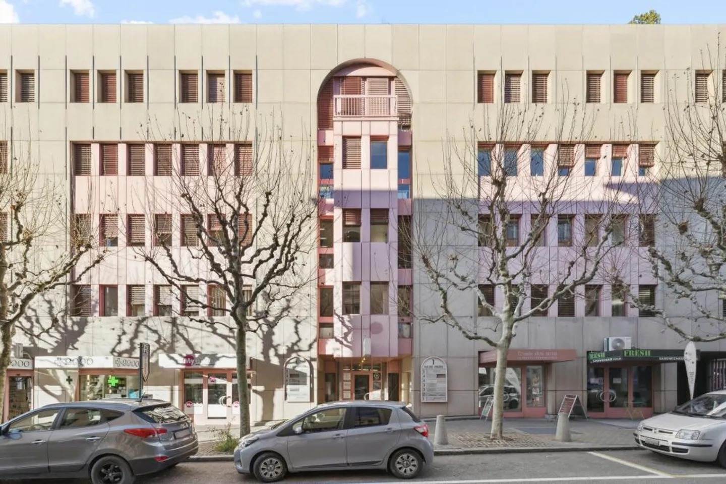 Surface de bureaux à louer pignon sur rue - Foto 1 di 5