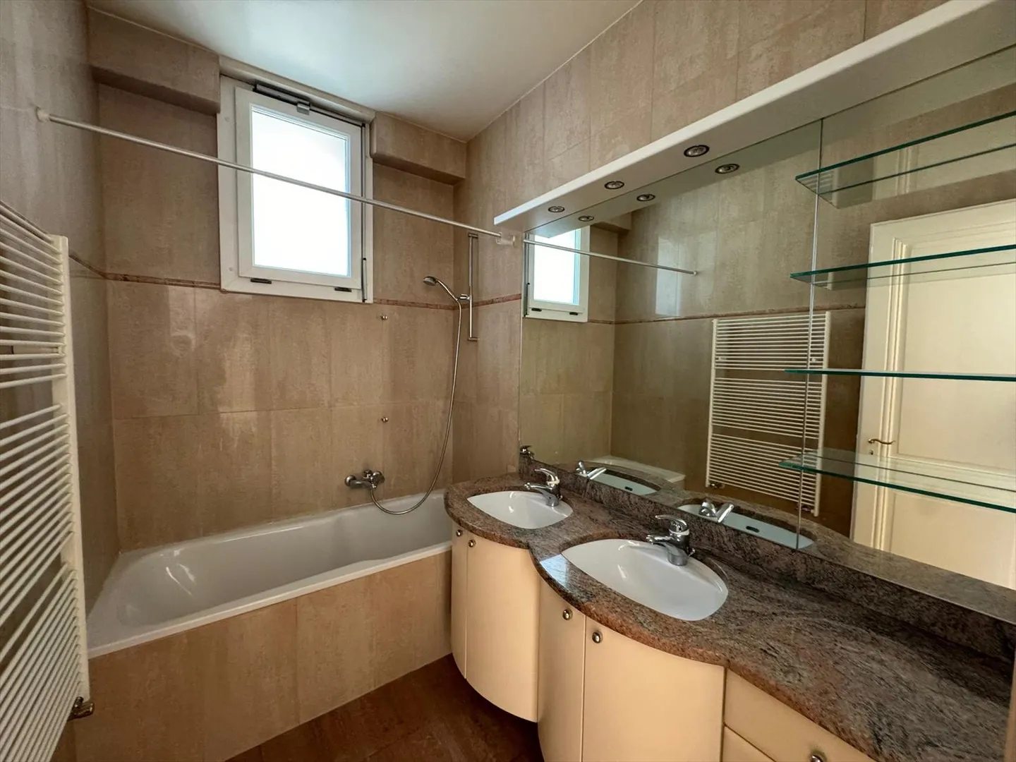 Appartement 4.5 pièces - Photo 7 sur 13