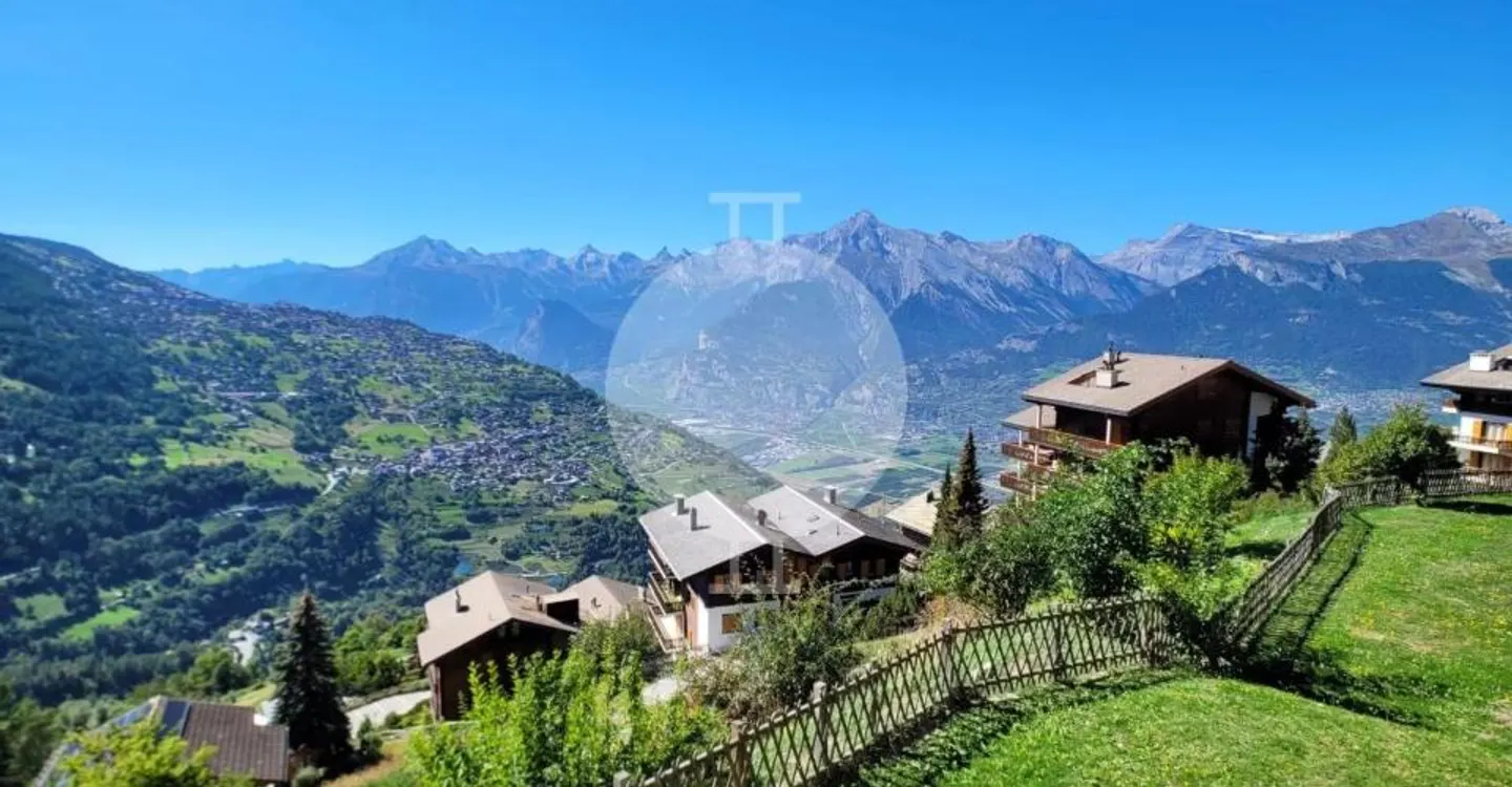 Charming 3.5-room apartment fully renovated with mountain view - Photo 4 of 9