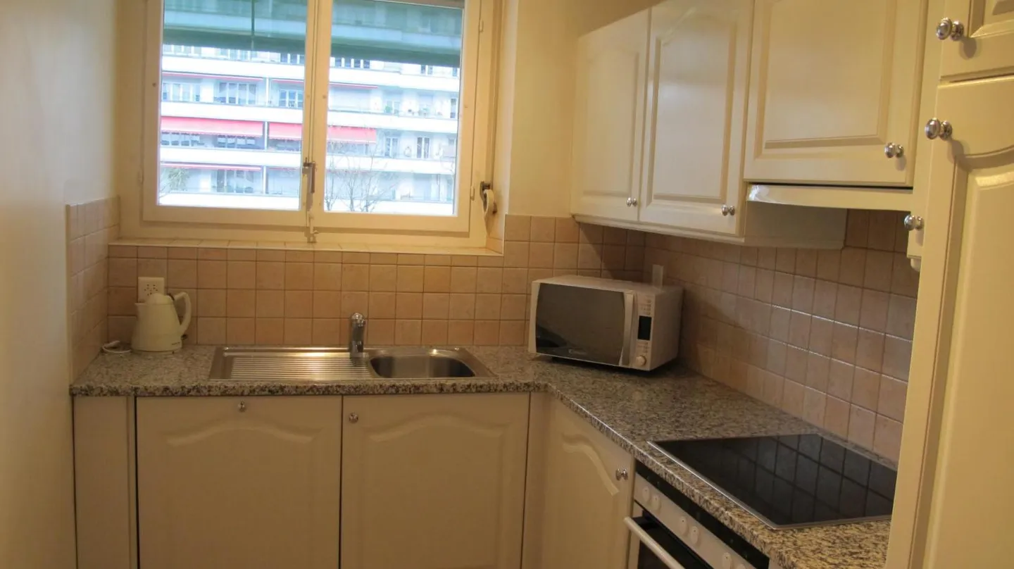 Beautiful furnished 4.5-room apartment in Champel in a quiet location - Photo 10 of 13