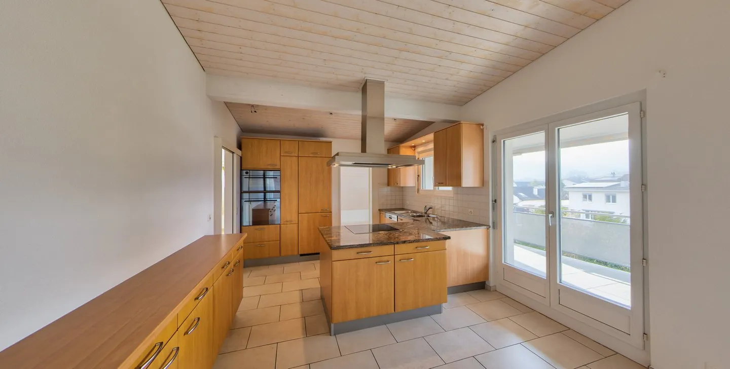 Geräumige Dachwohnung in Aesch - Foto 3 von 17