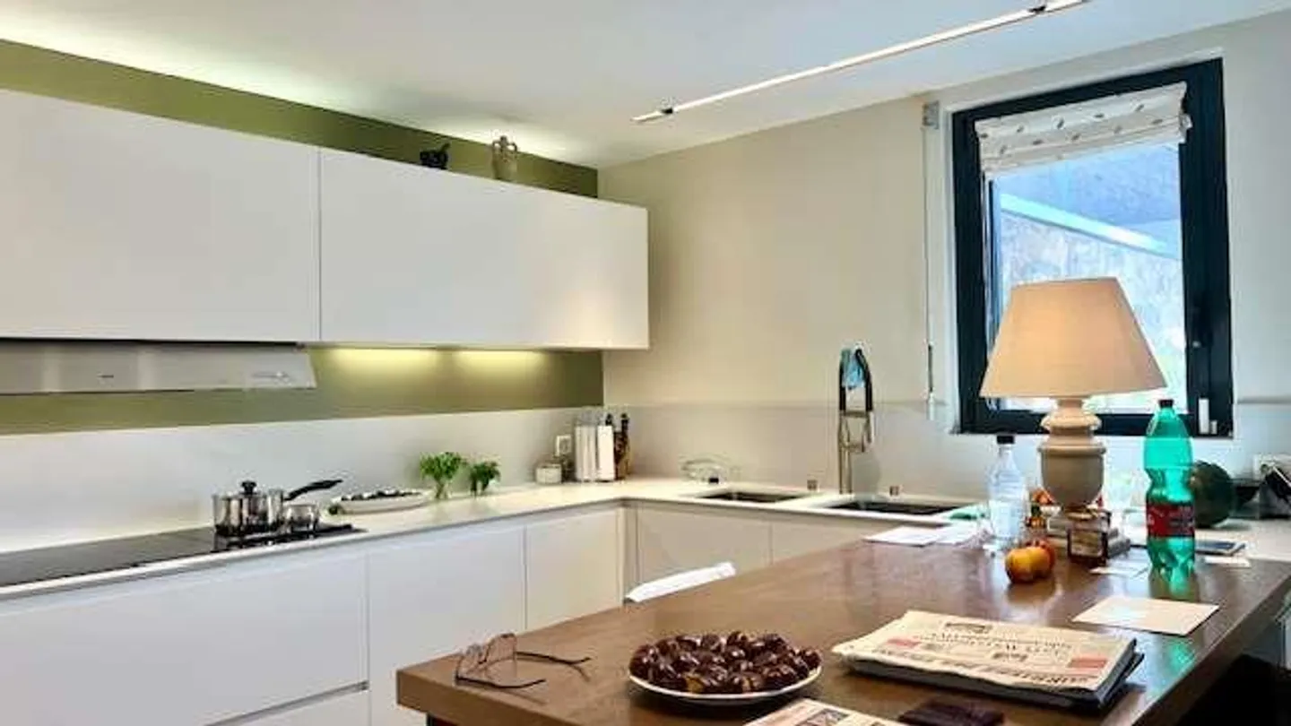 Moderne Villa mit Seeblick & Pool - Foto 6 von 13