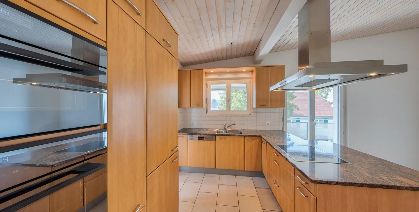 Geräumige Dachwohnung in Aesch - Foto 4 von 17