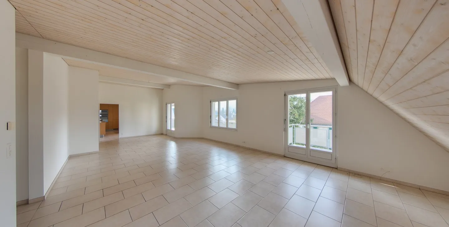 Geräumige Dachwohnung in Aesch - Foto 2 von 17