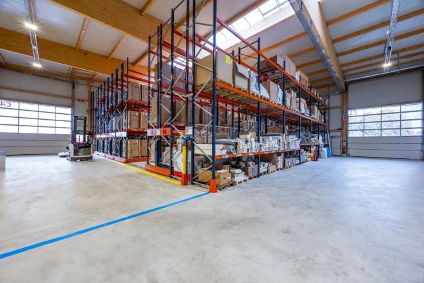 HALL DA COSTRUIRE A MARTIGNY, STRATEGICAMENTE SITUATA! - Foto 4 di 11