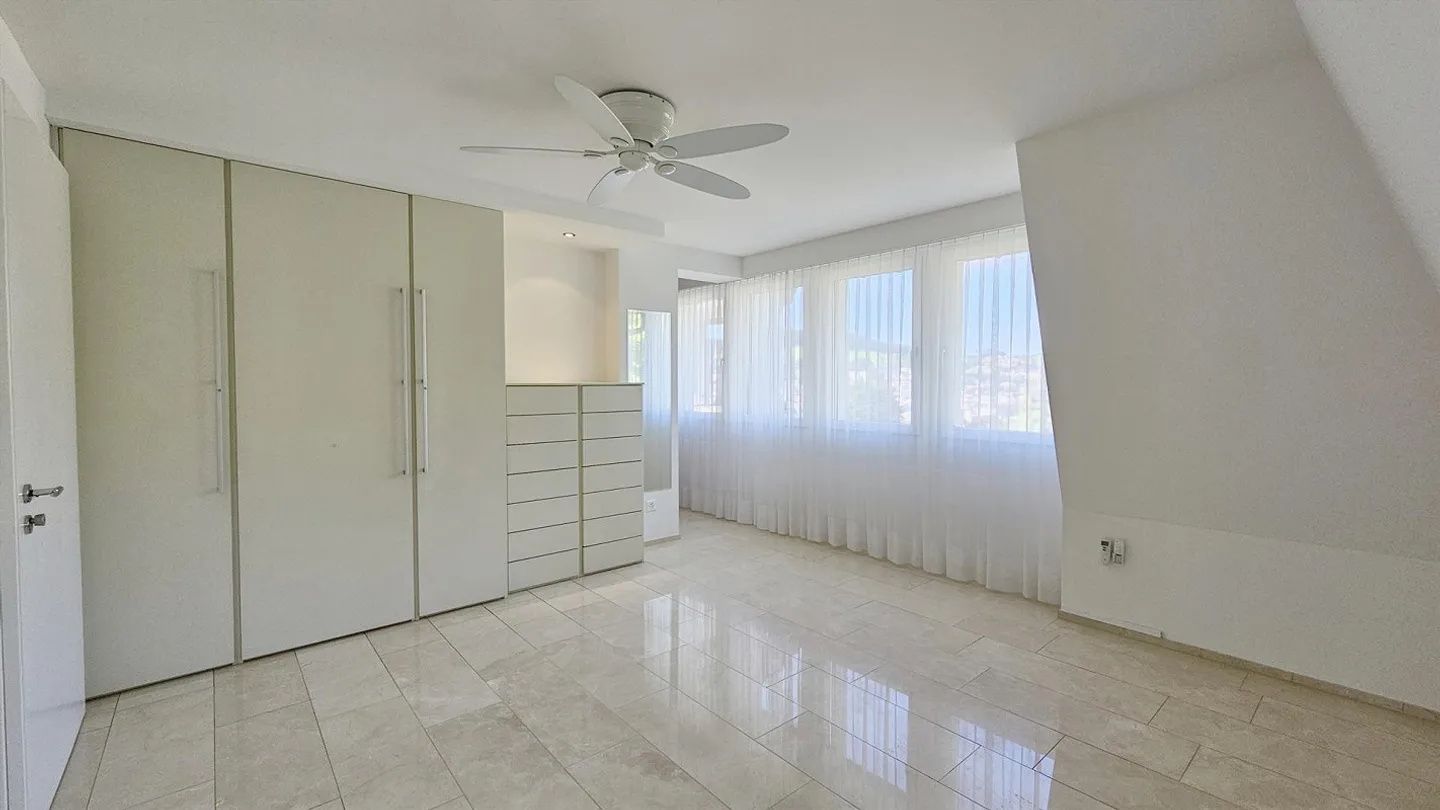 Unique maisonette apartment with panoramic views over St. Gallen - Photo 9 of 9