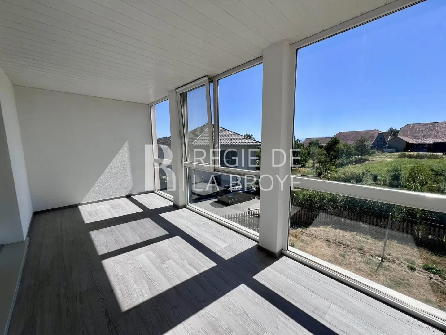 Apartment with 4.5 rooms in Champtauroz - Photo 6 of 13