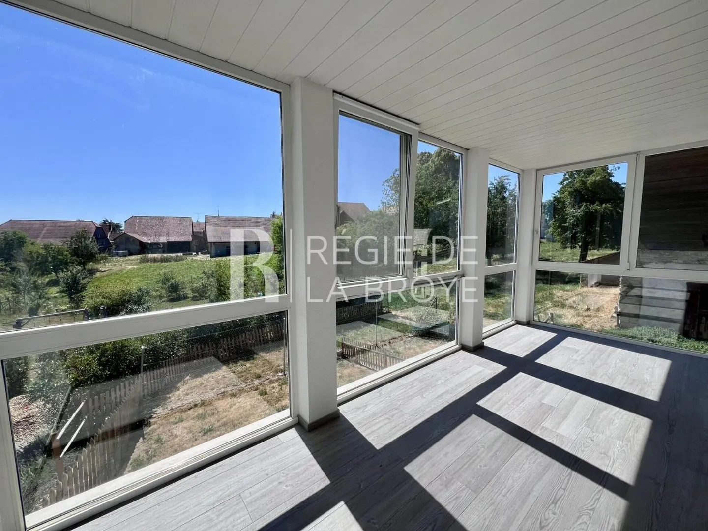 Apartment with 4.5 rooms in Champtauroz - Photo 7 of 13