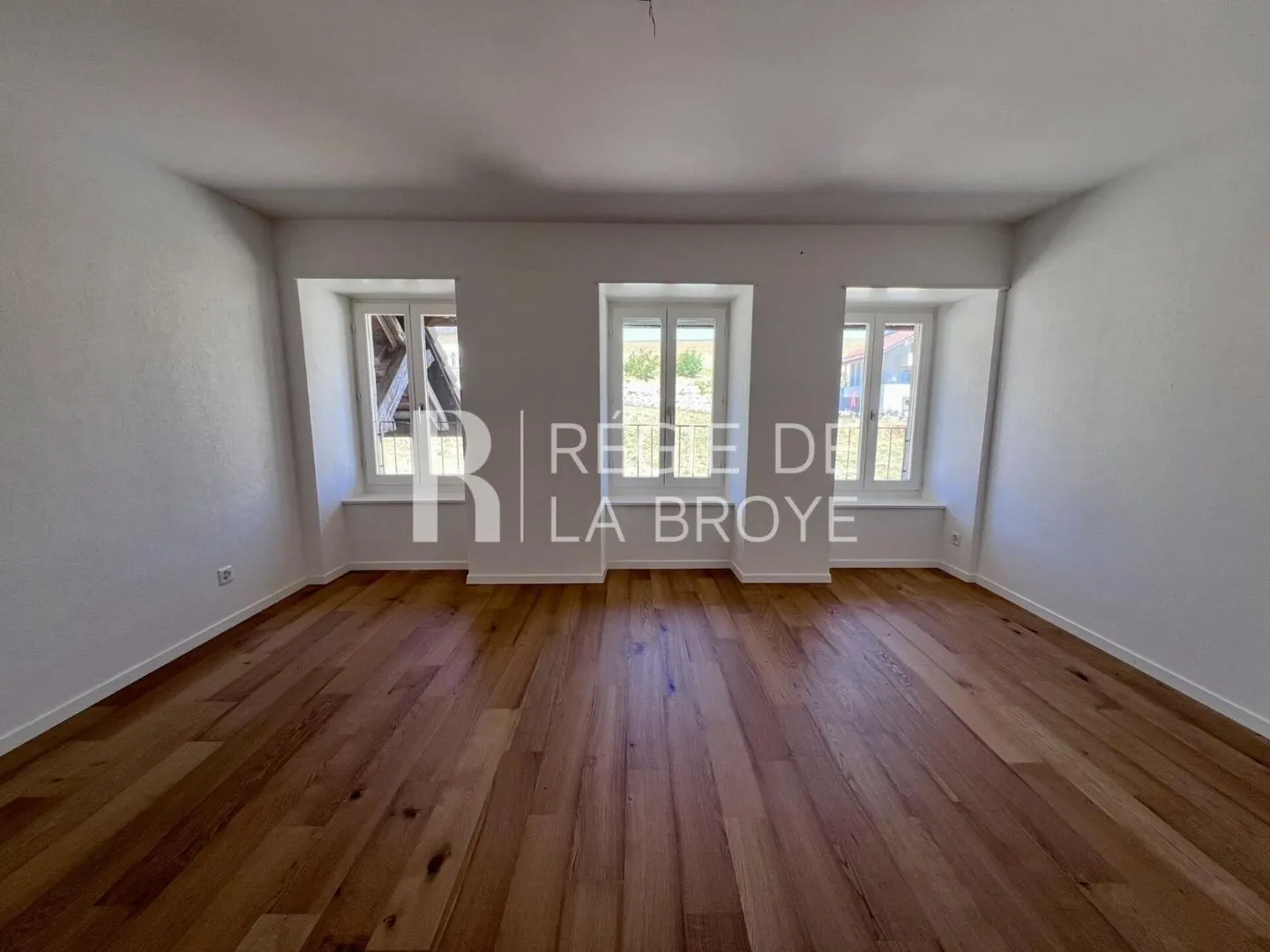 Apartment with 4.5 rooms in Champtauroz - Photo 10 of 13