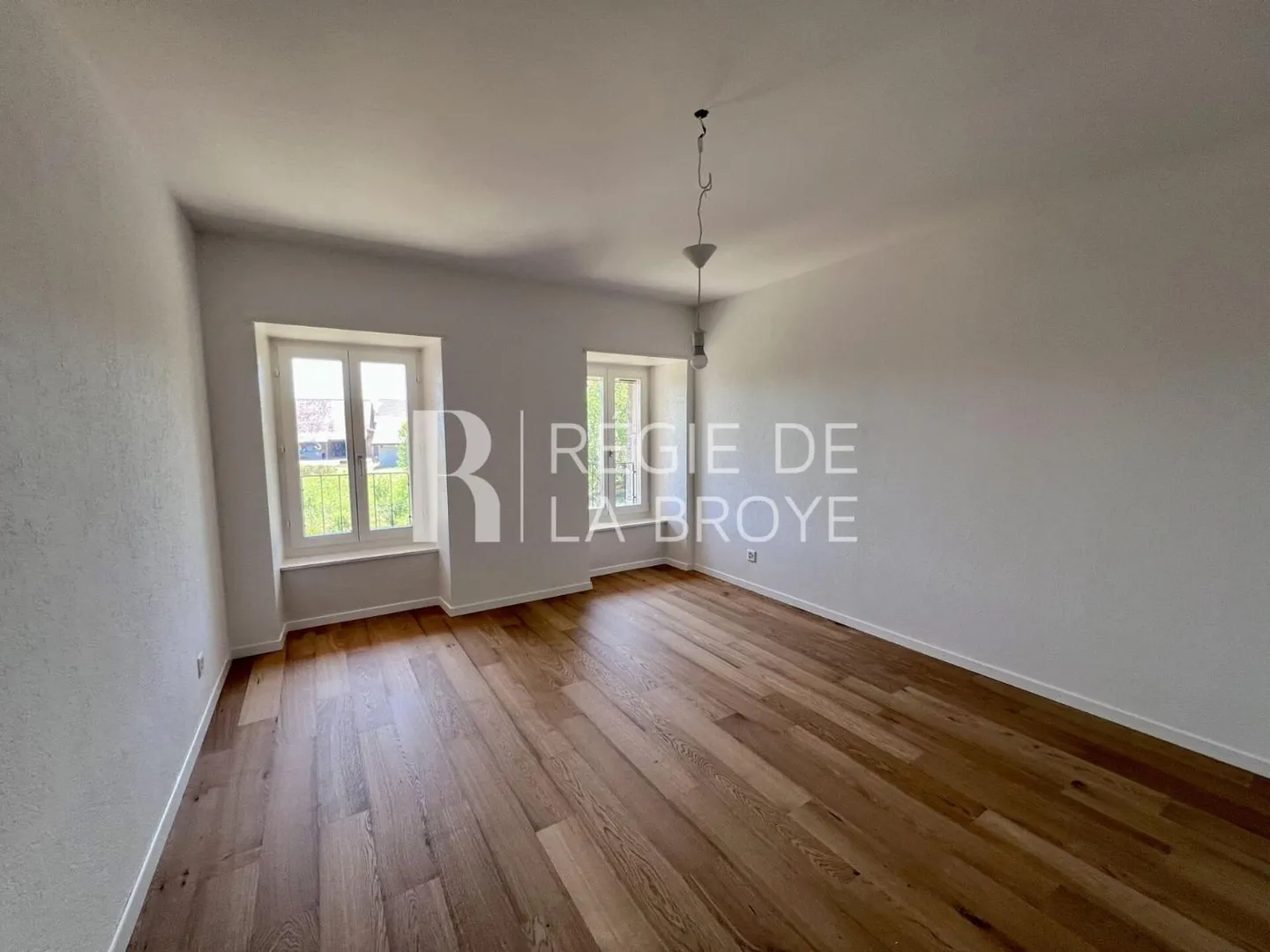 Apartment with 4.5 rooms in Champtauroz - Photo 11 of 13
