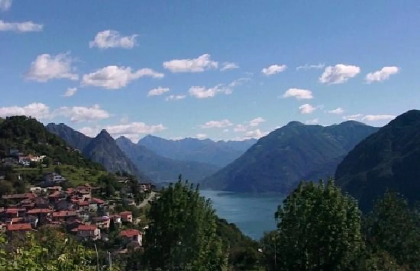 Villa for sale - Photo 1 of 4