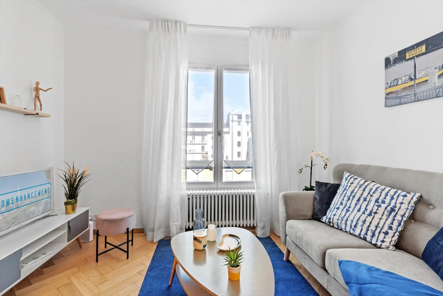 1 Bedroom Apartment for Rent in the Heart of Geneva - Unique Opportunity! - Photo 1 of 6