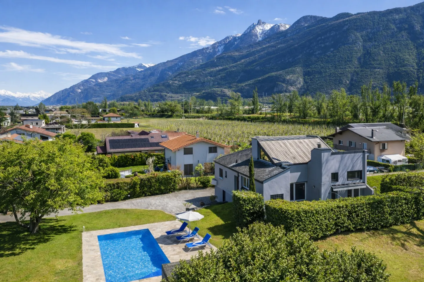 Architektenvilla mit Pool in Fully - Foto 4 von 12
